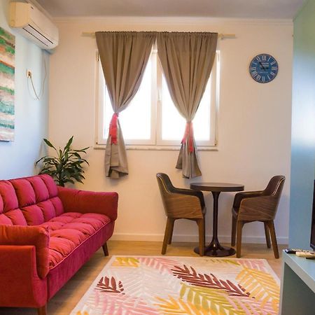 Bright Apartment Close To City Center Tirana Exterior photo